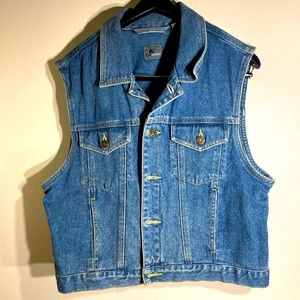 VTG Lizwear Denim Vest Women’s size Large
